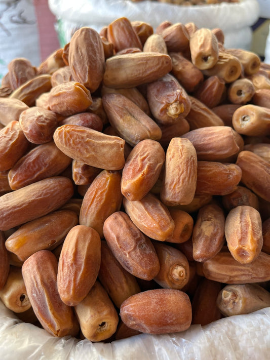 علبة تمر ناشف 1 كيلو